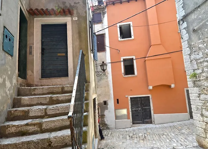 Lighthouse Montalbano Apartamento