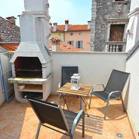 Lighthouse Montalbano Apartment