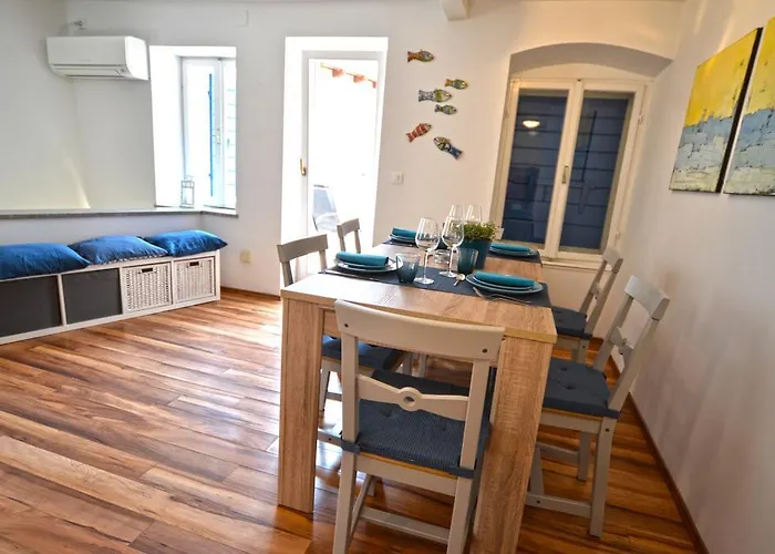 Lighthouse Montalbano